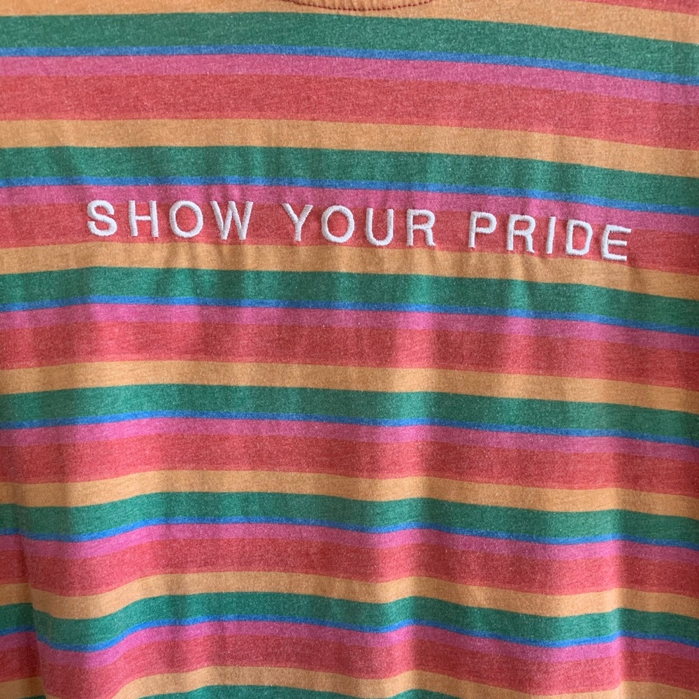 Tee and Cake ‘Show Your Pride’ shirt
